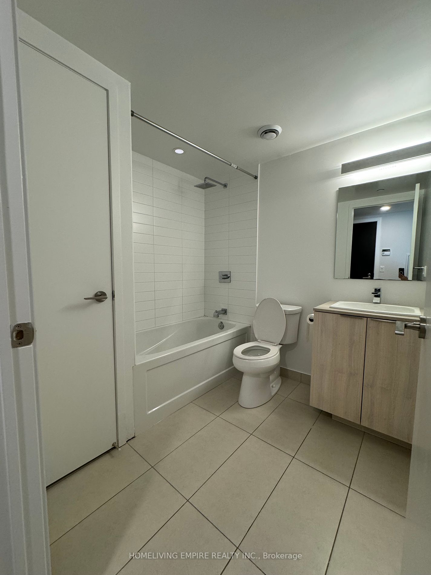 501 Yonge Street, #1212