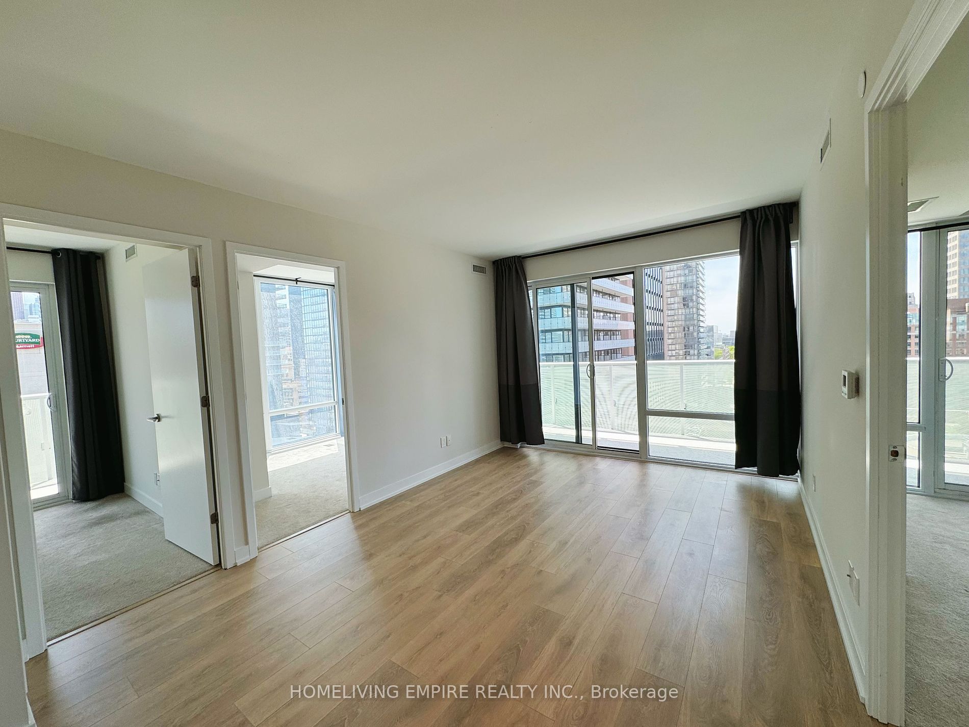 501 Yonge Street, #1212