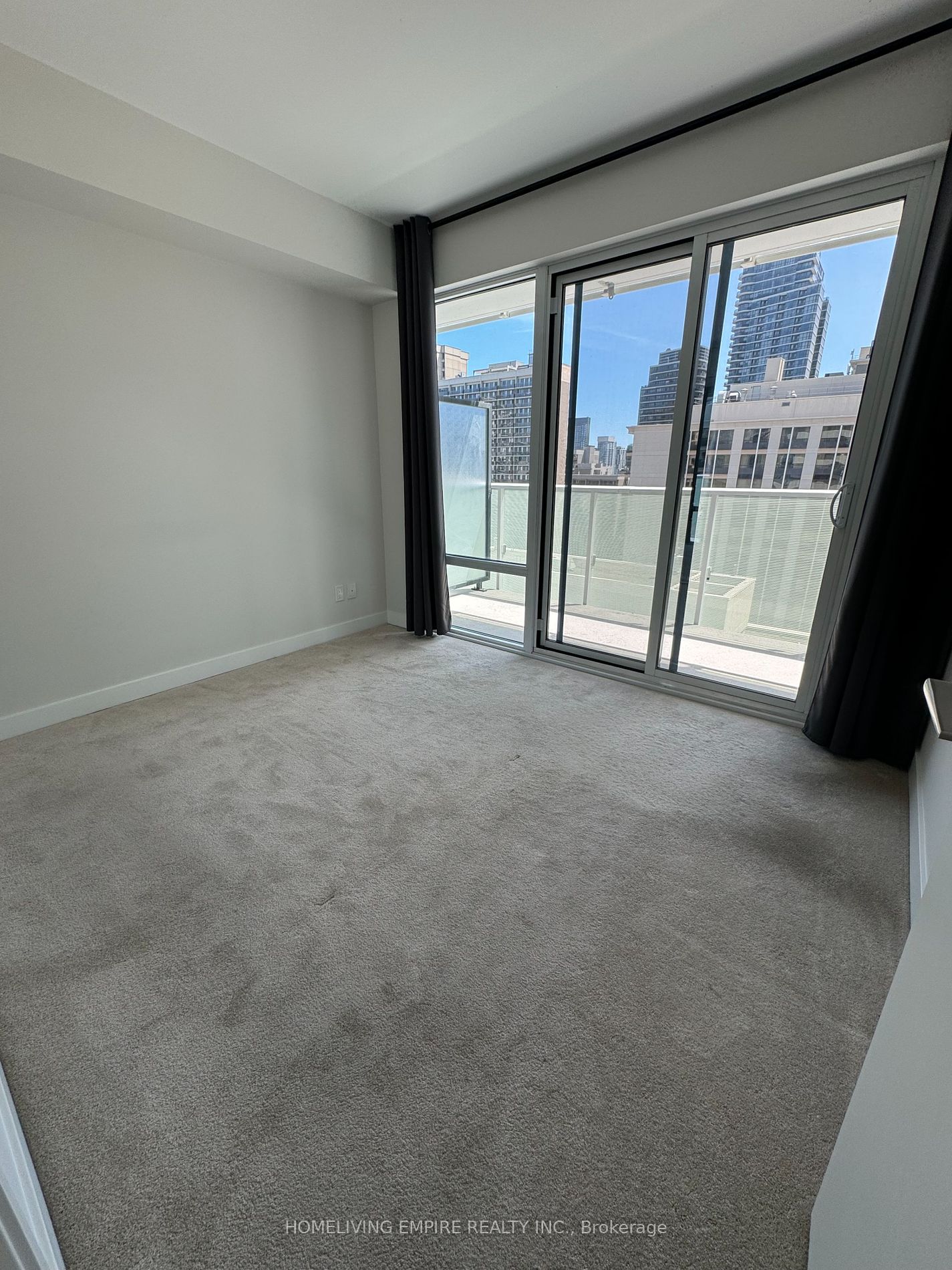 501 Yonge Street, #1212