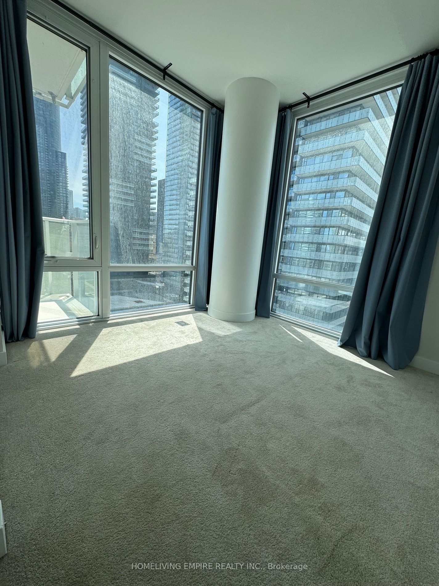501 Yonge Street, #1212
