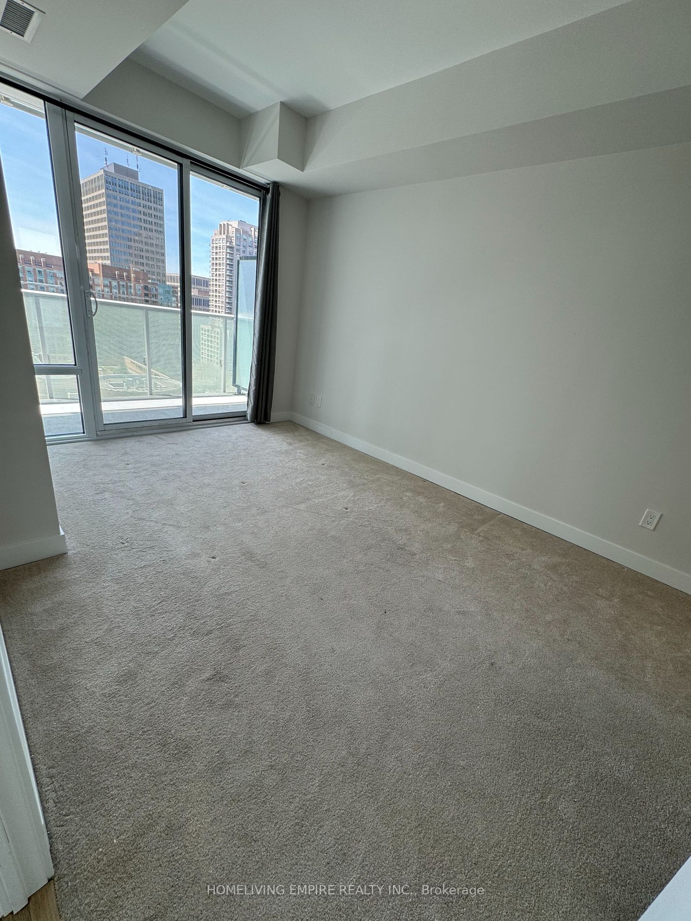 501 Yonge Street, #1212