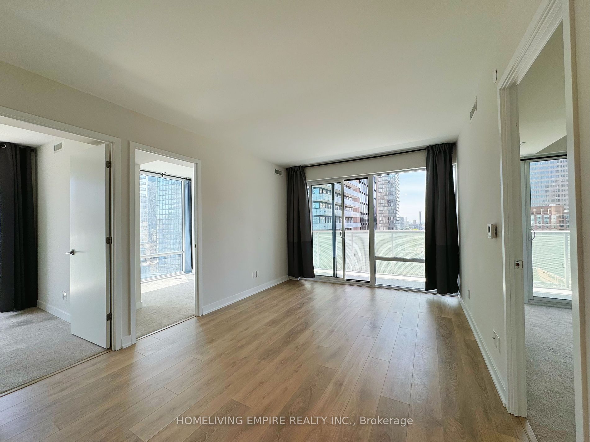 501 Yonge Street, #1212