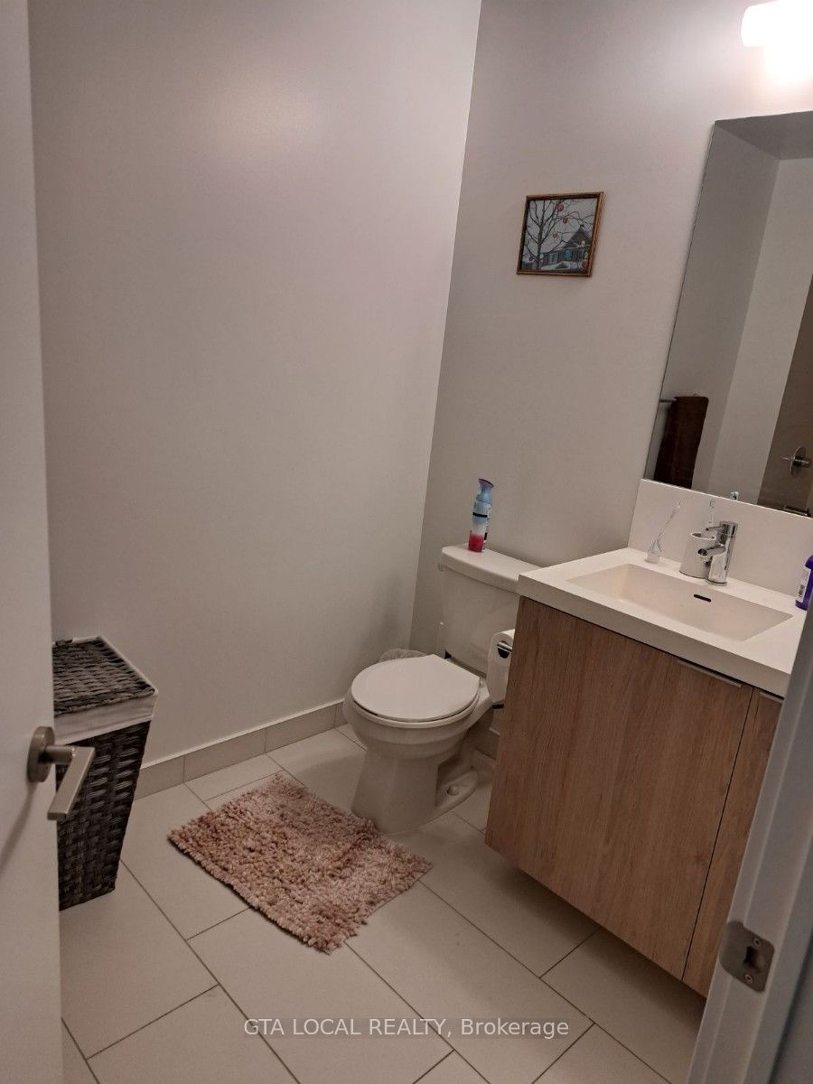 34 Tubman Avenue #406