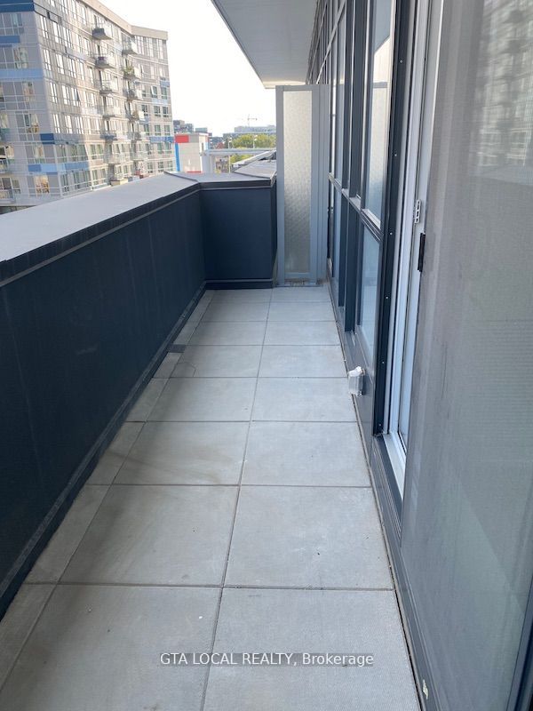 34 Tubman Avenue #406