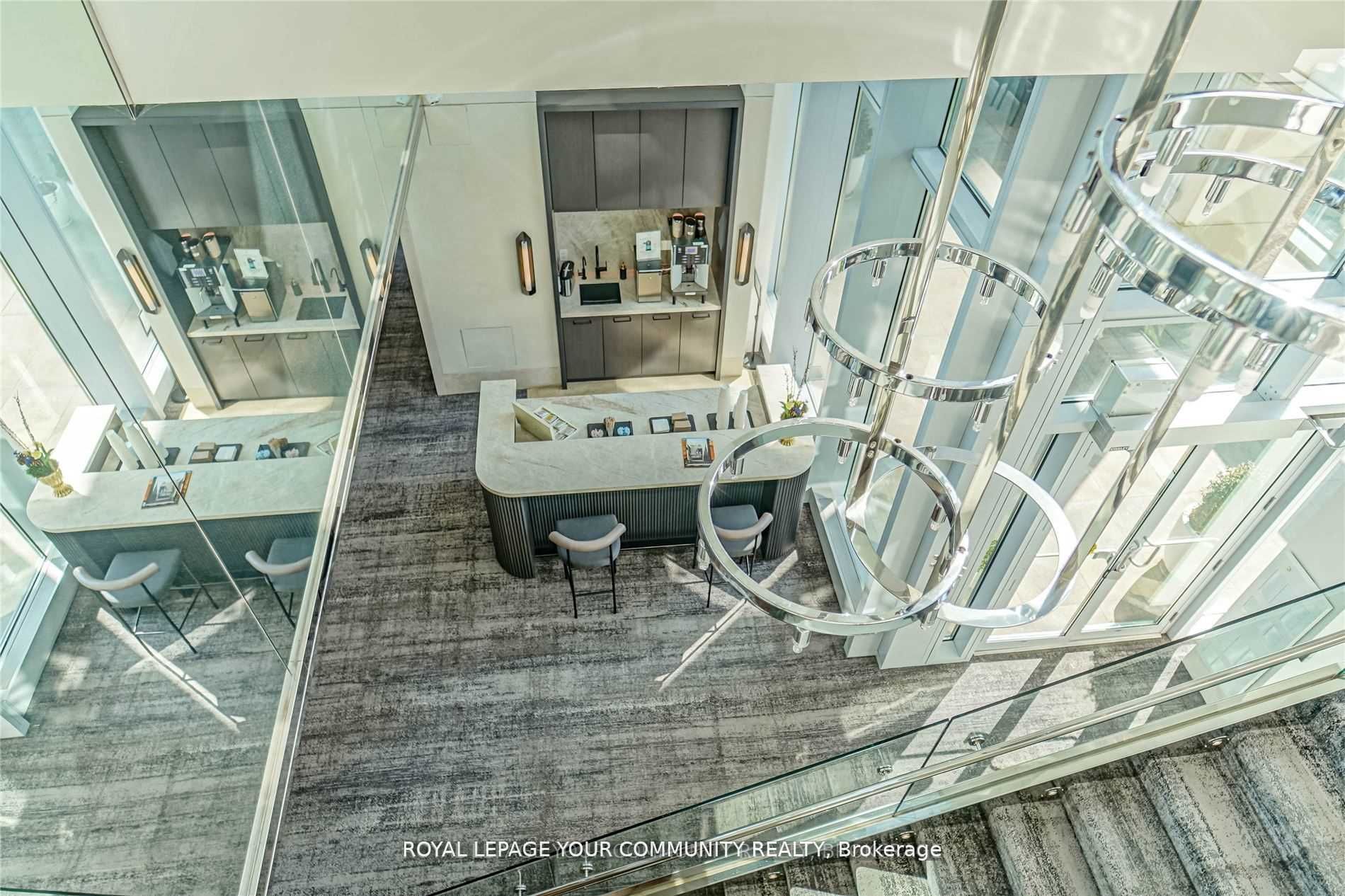 183 Wellington Street W, #3903