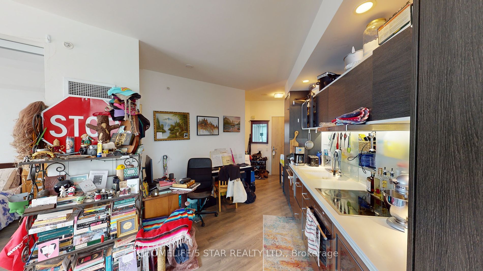 45 Charles St E, #2106