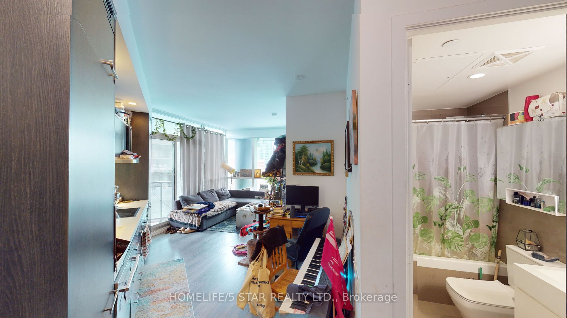 45 Charles St E, #2106