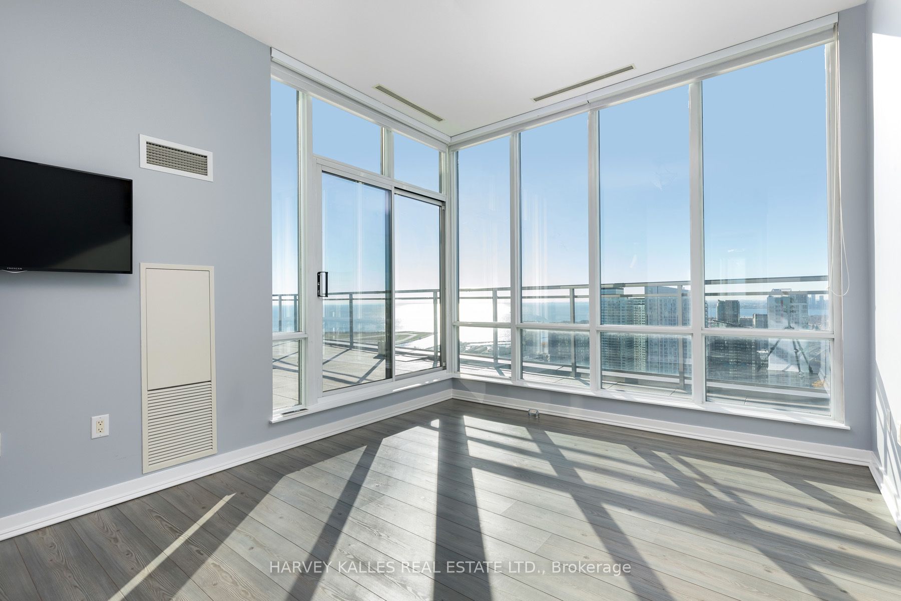 15 Fort York Blvd, #Ph05