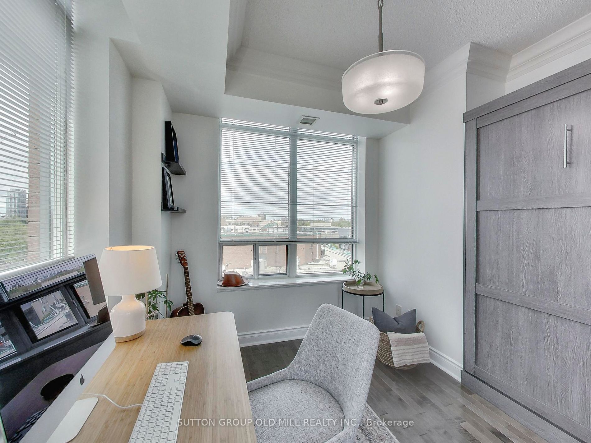 319 Merton Street, #1002