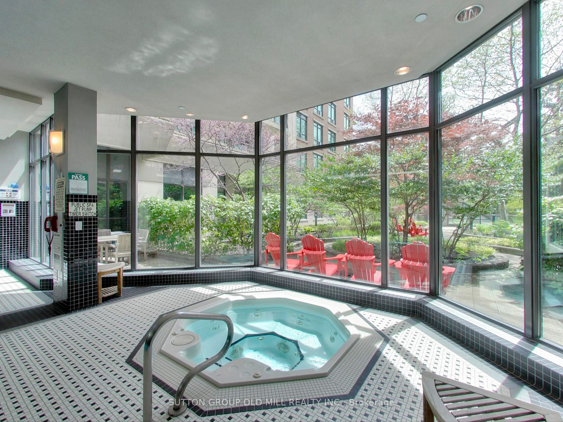 319 Merton Street, #1002
