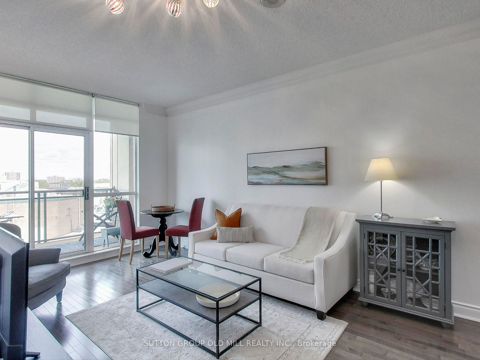 319 Merton Street, #1002