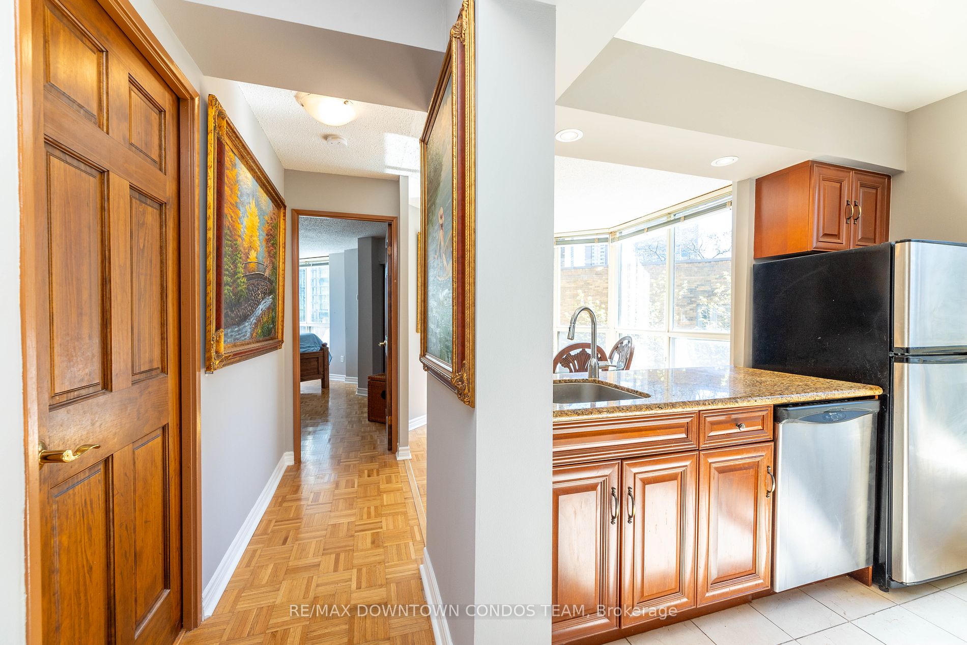 44 St Joseph St, #506