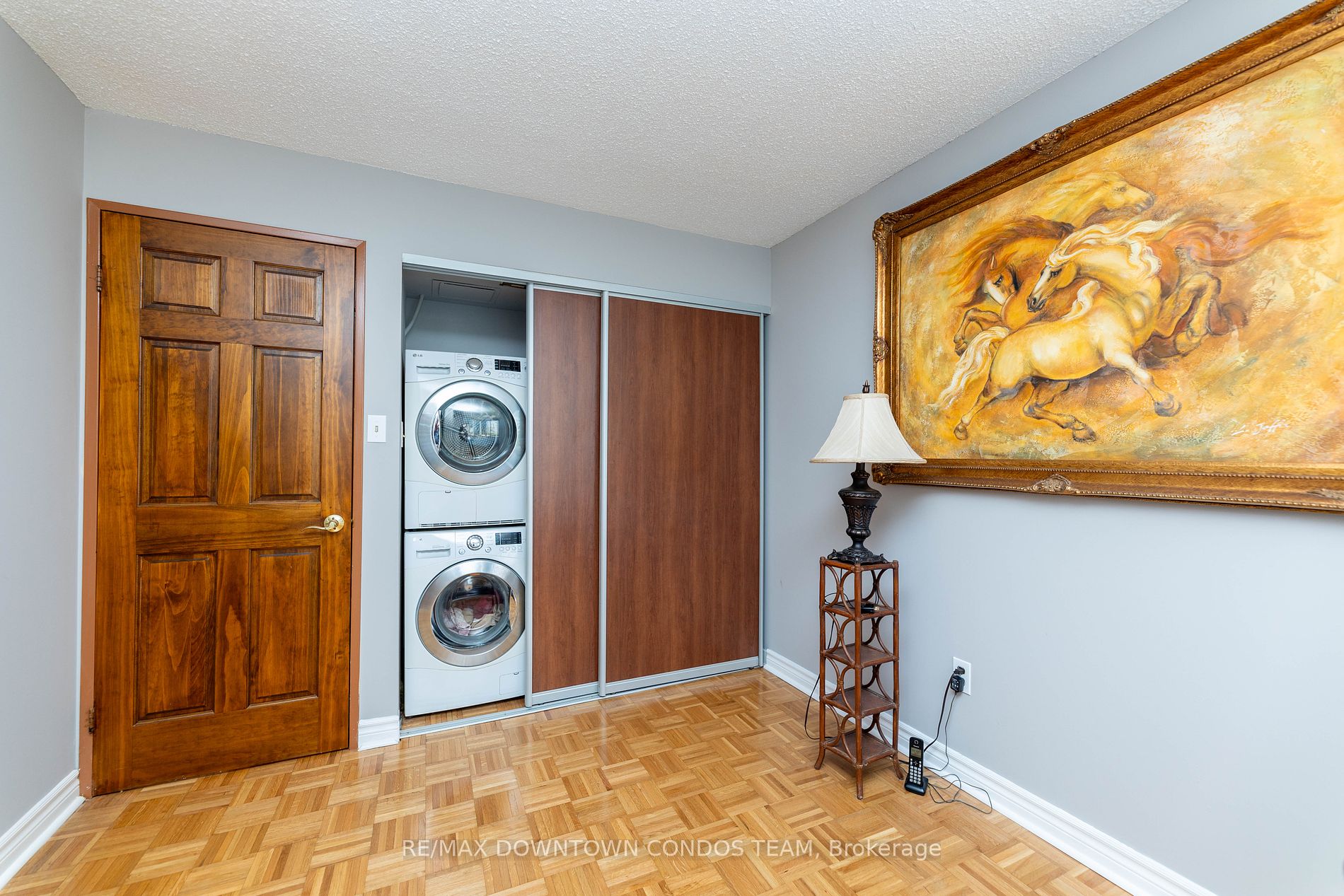44 St Joseph St, #506