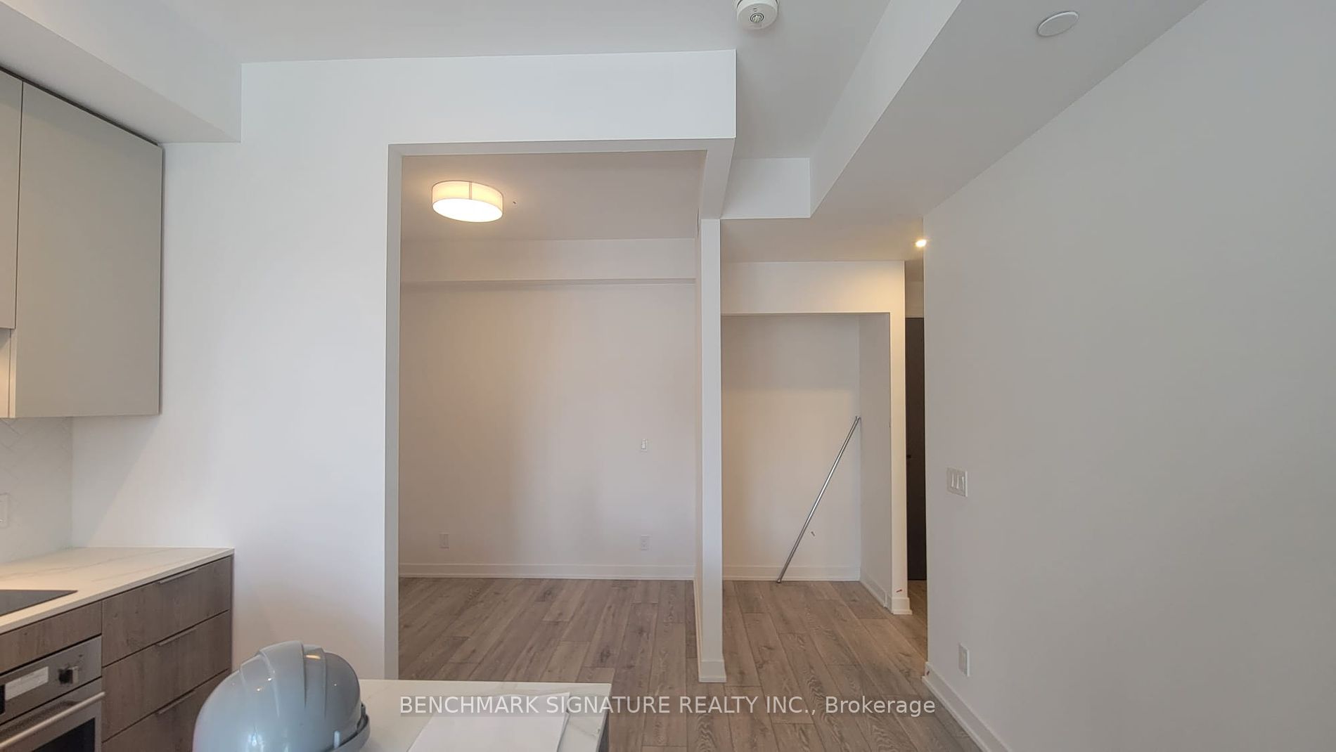 15 Holmes Avenue, #1312