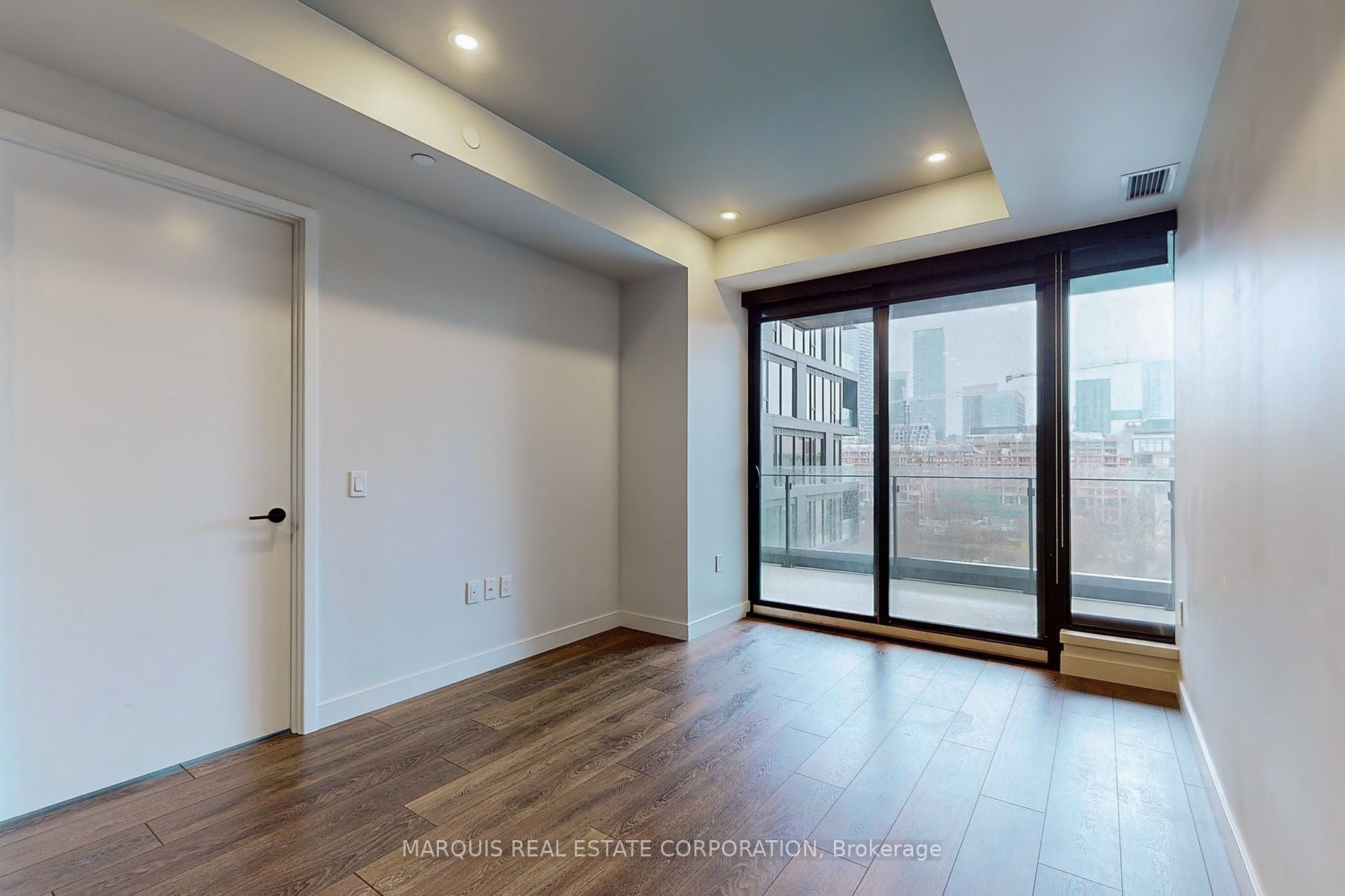 505 Richmond Street W, #632