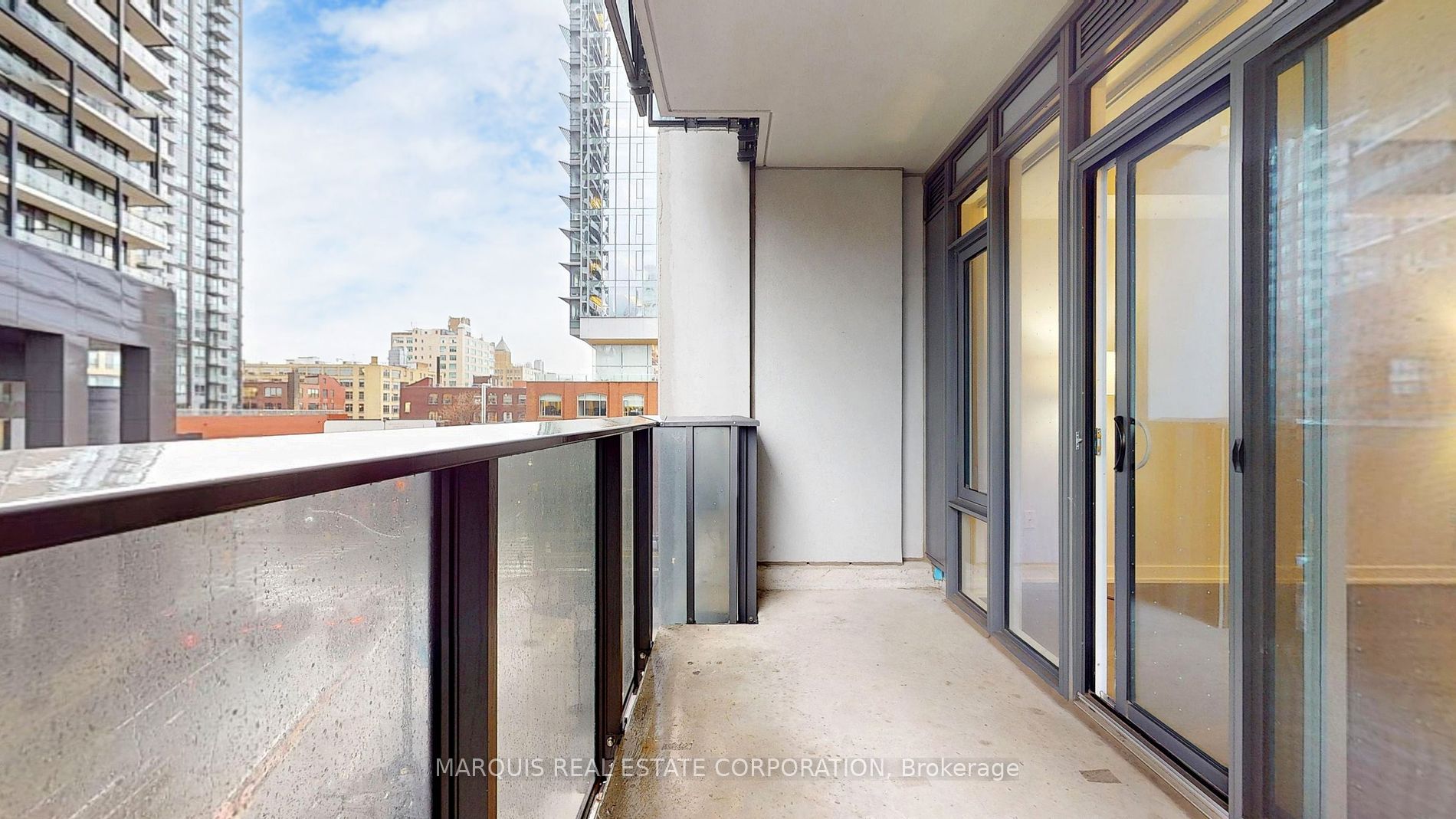 330 Richmond St W, #505