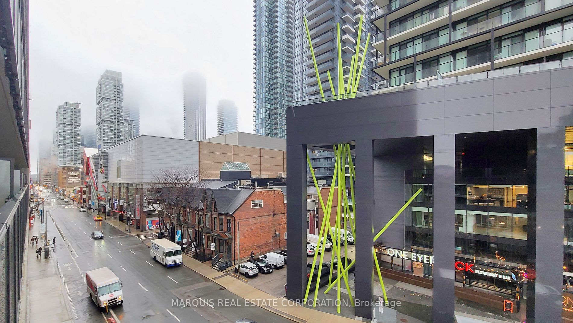 330 Richmond St W, #505