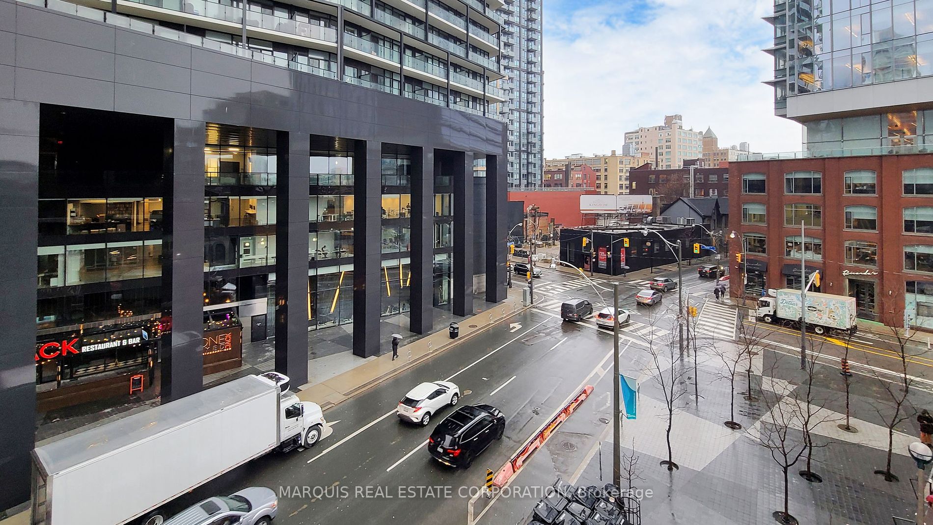 330 Richmond St W, #505