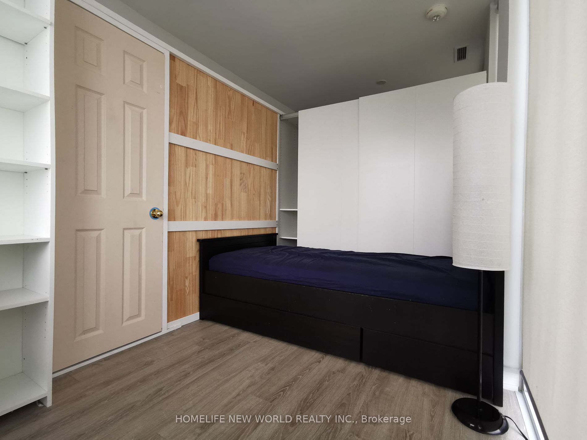 28 Wellesley Street E, #3504