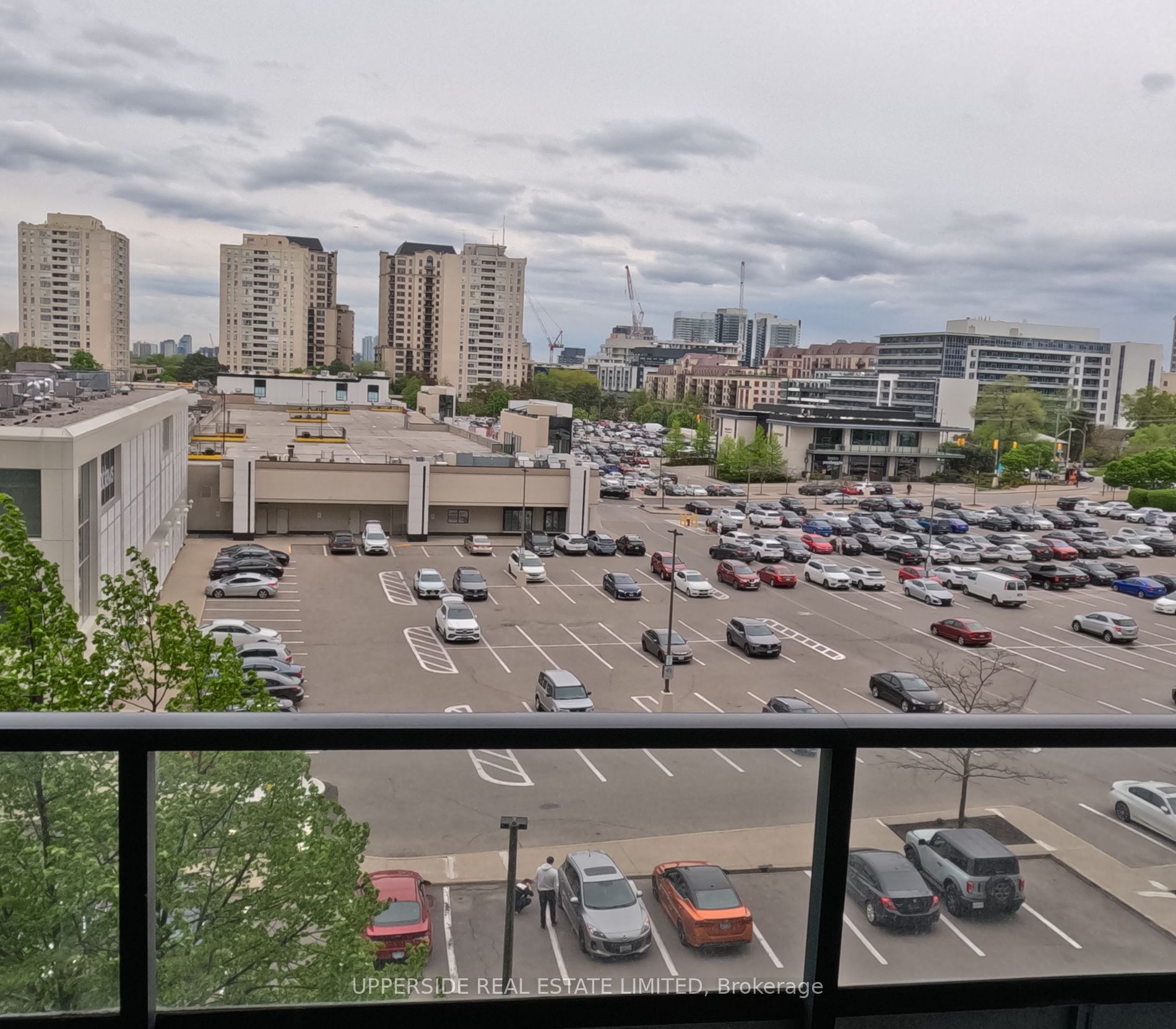 2885 Bayview Avenue #239