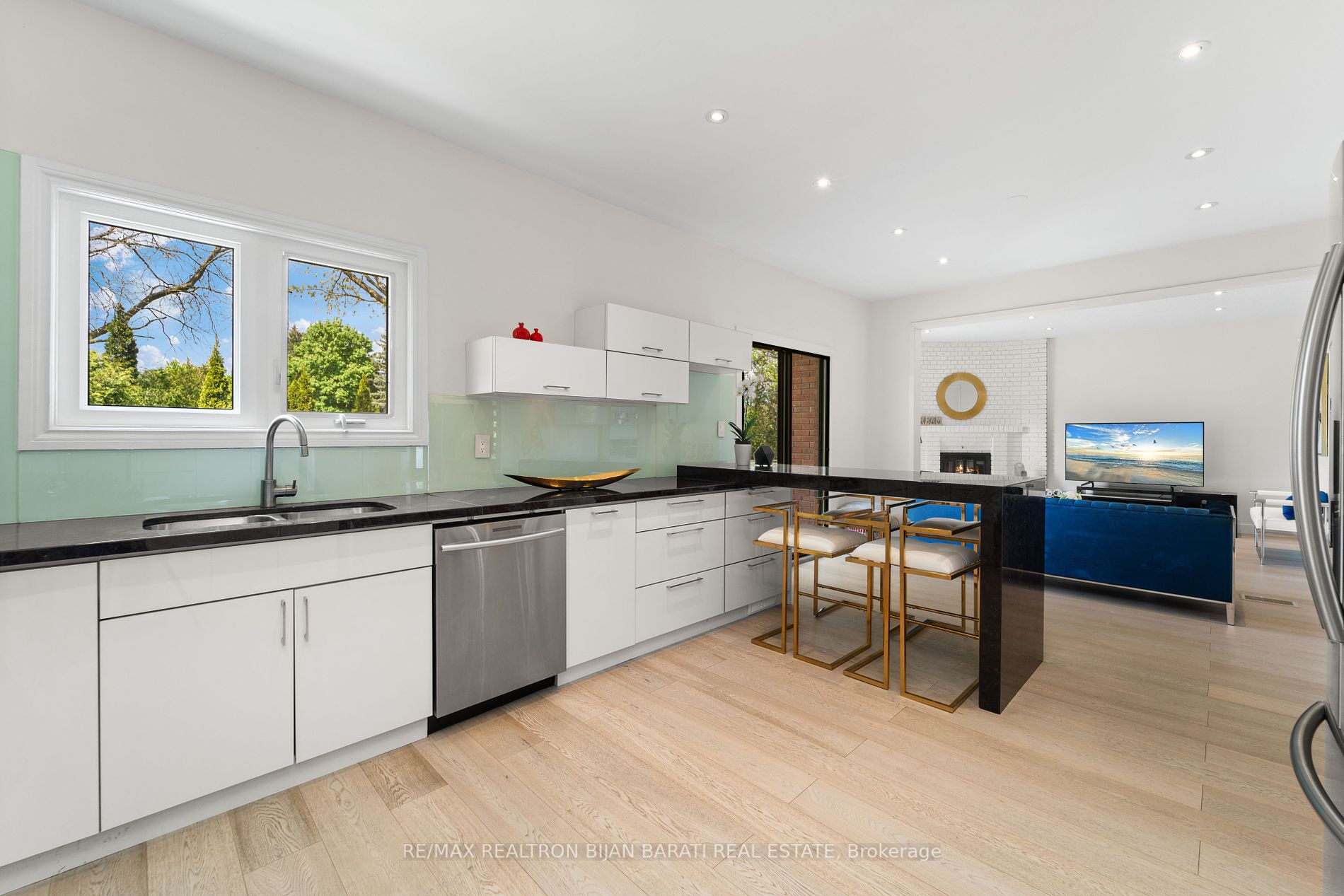 46 Garnier Crt