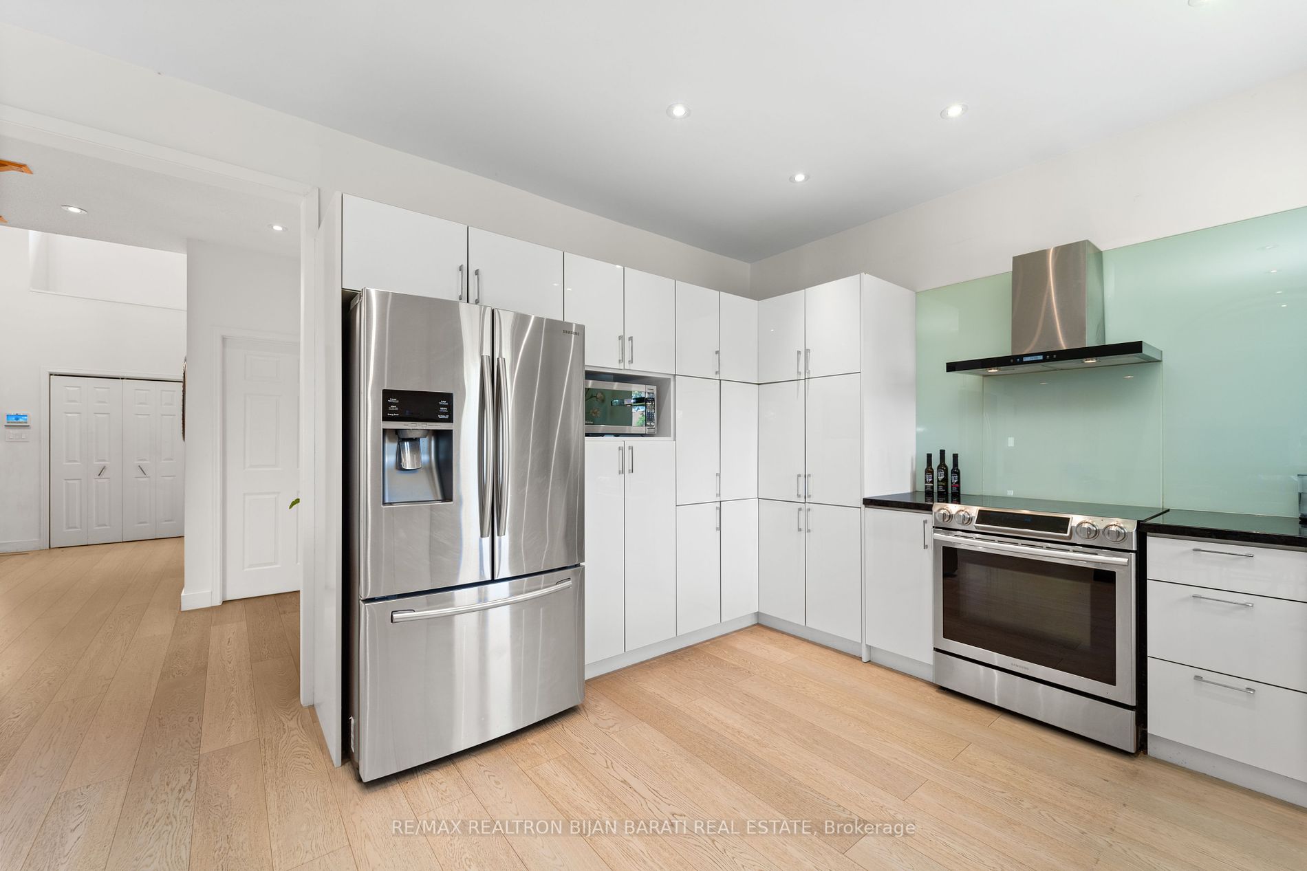 46 Garnier Crt
