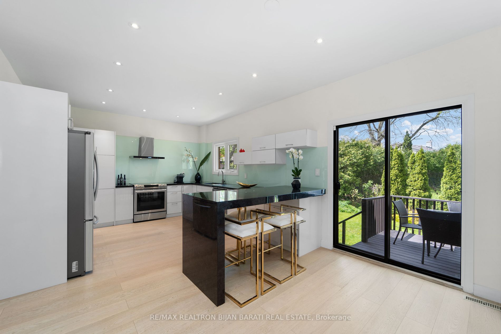 46 Garnier Crt