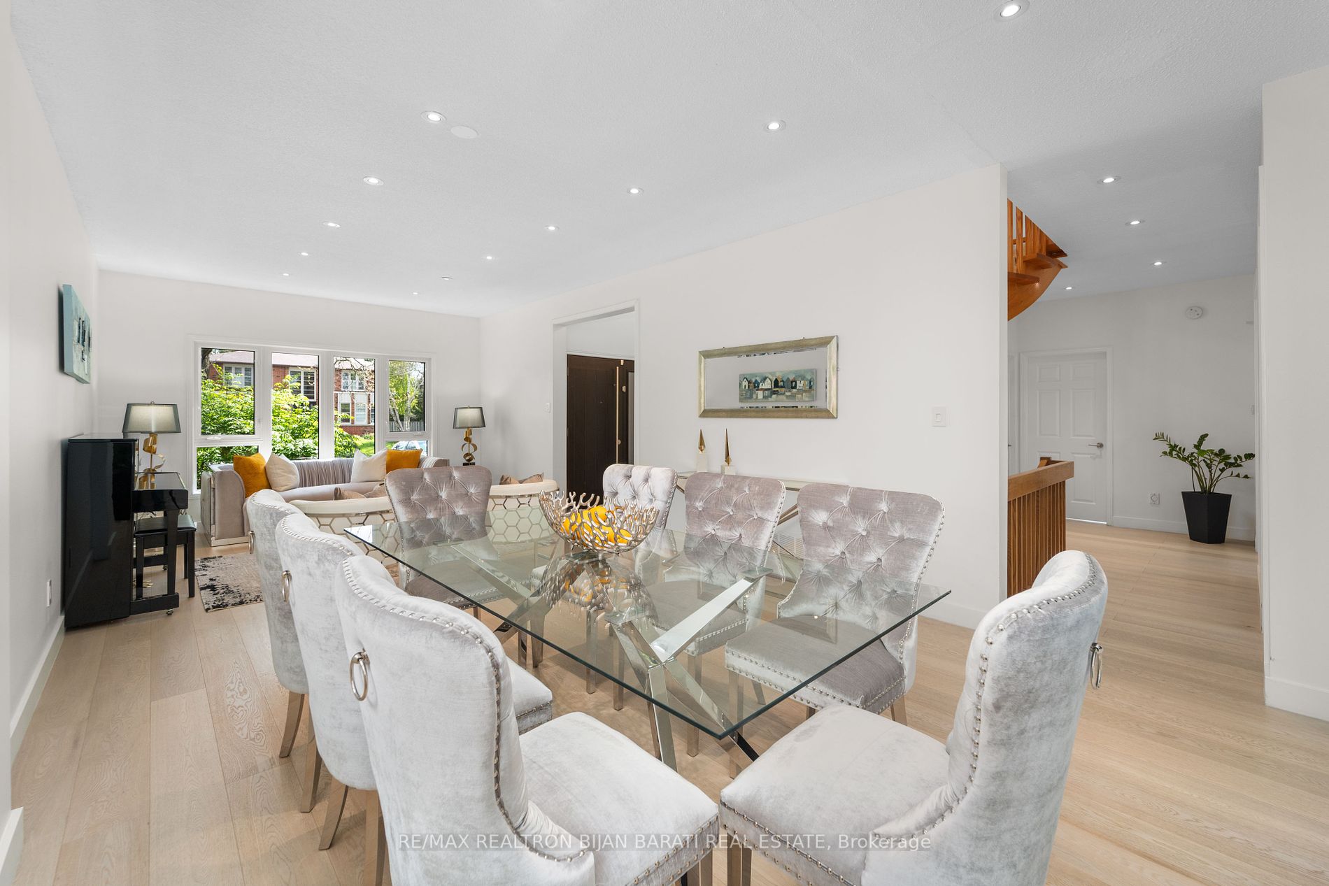46 Garnier Crt