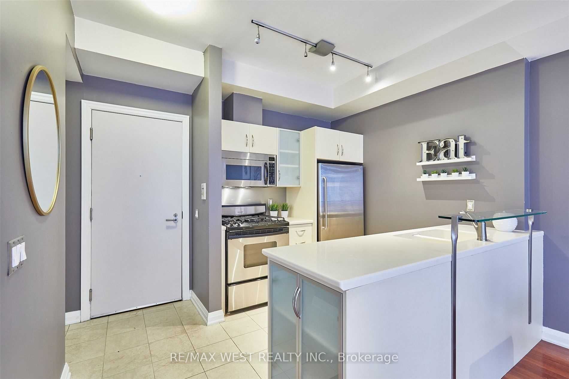 3 Mcalpine Street, #108