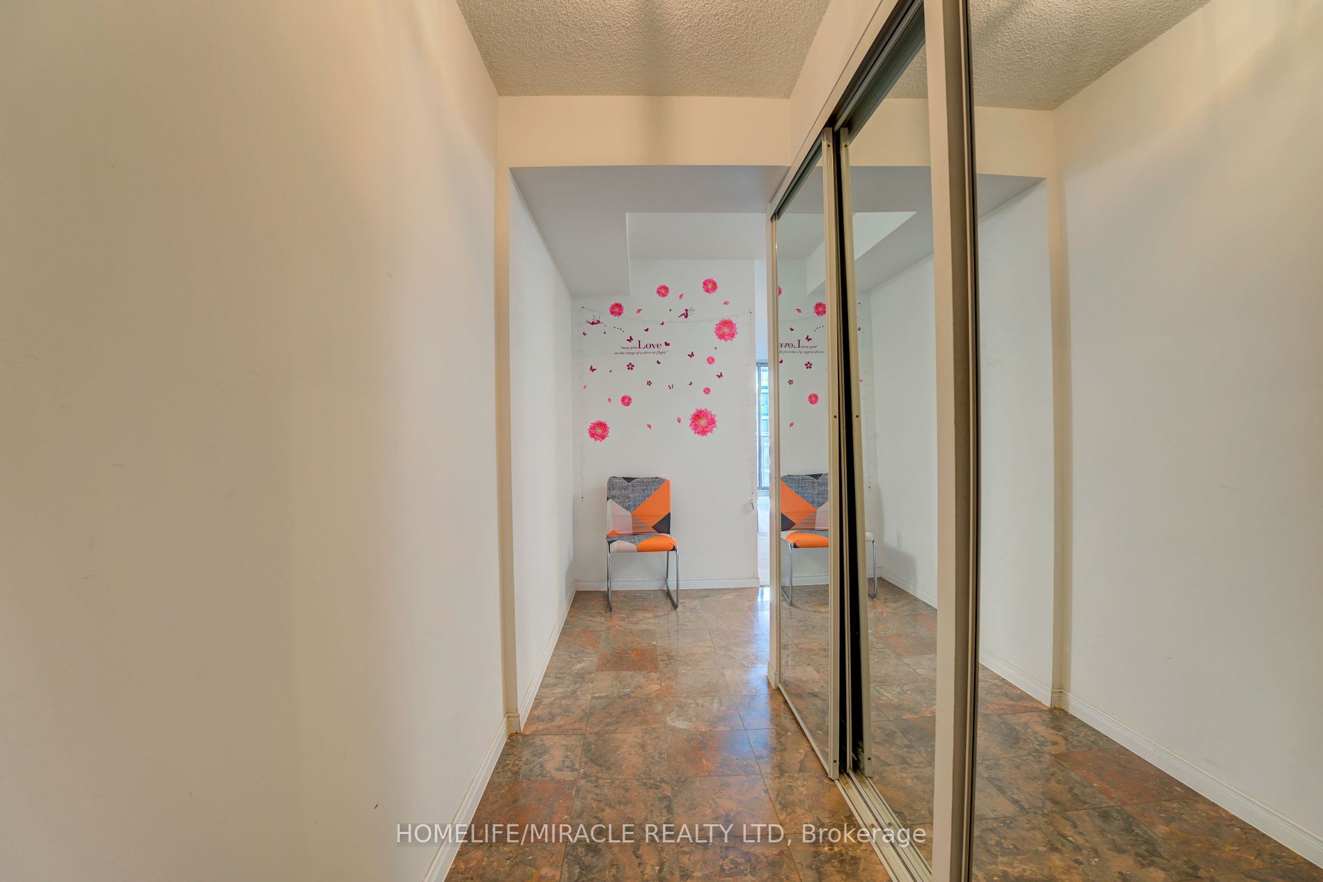 750 Bay St, #2705