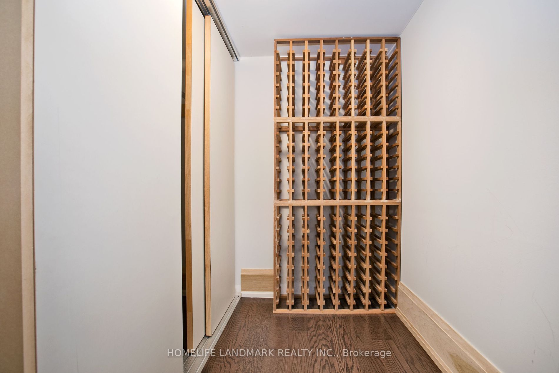 29 Alderdale Crt
