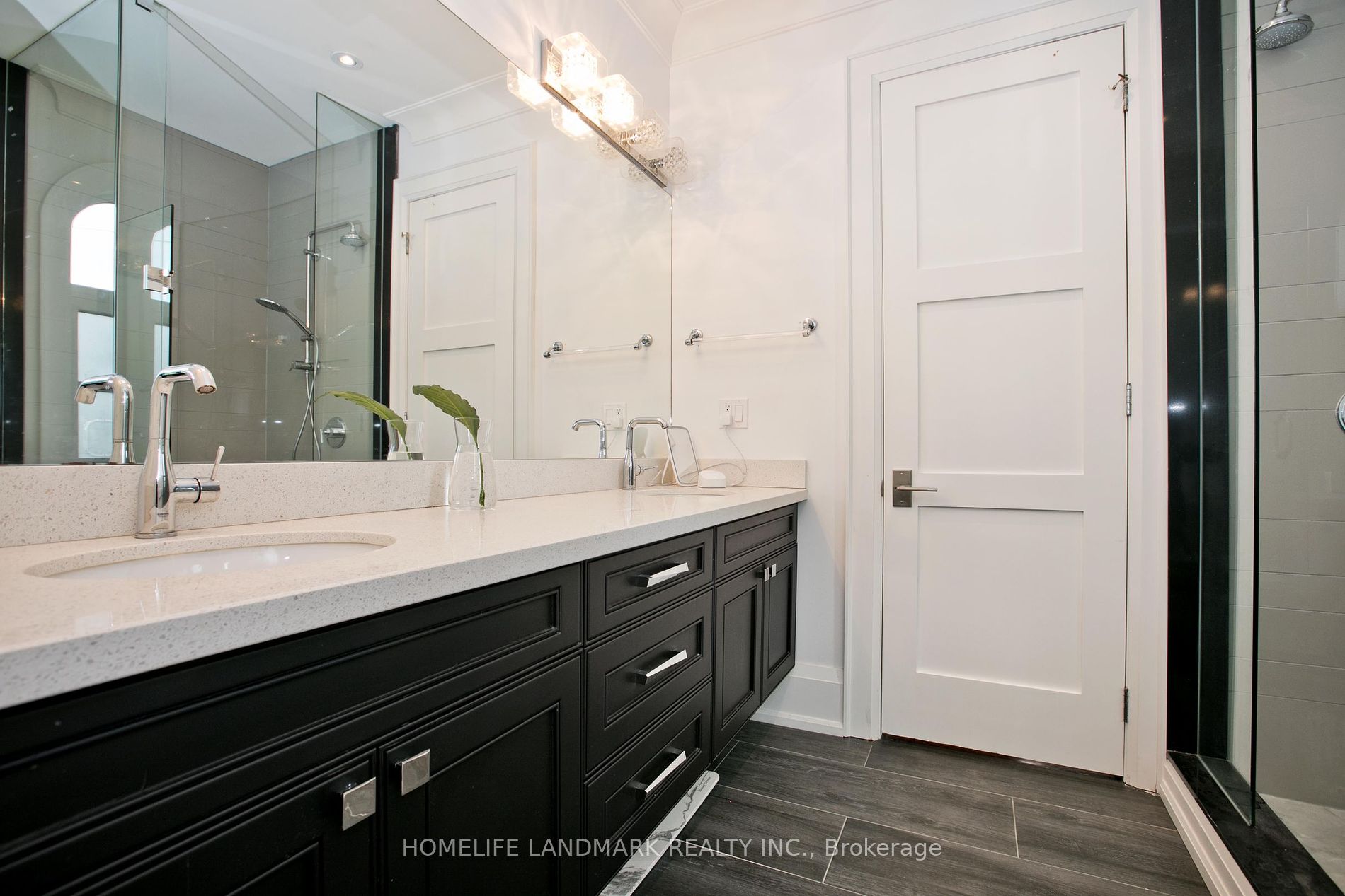 29 Alderdale Crt