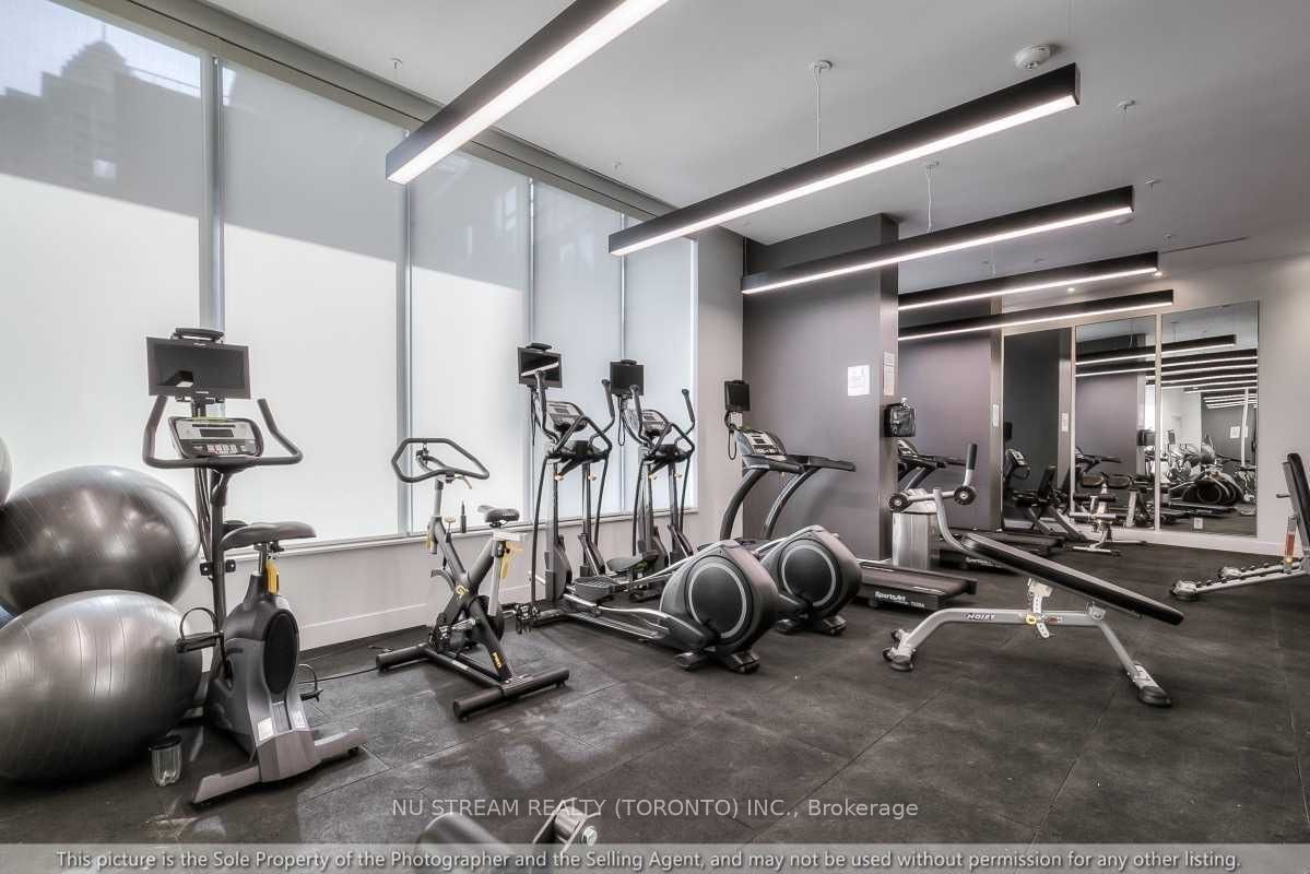 7 Kenaston Gardens, #507