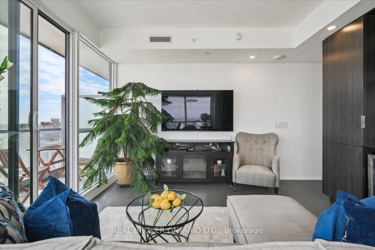 70 Temperance Street, #5215