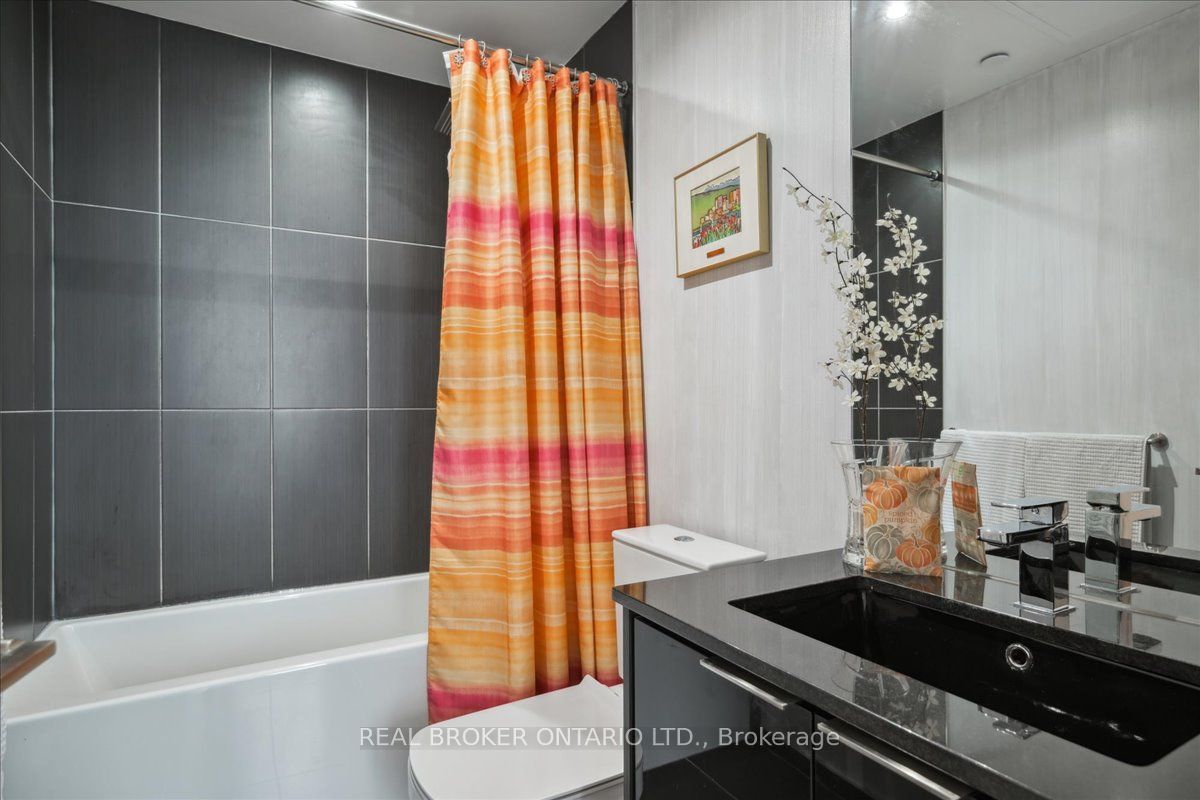 70 Temperance Street, #5215