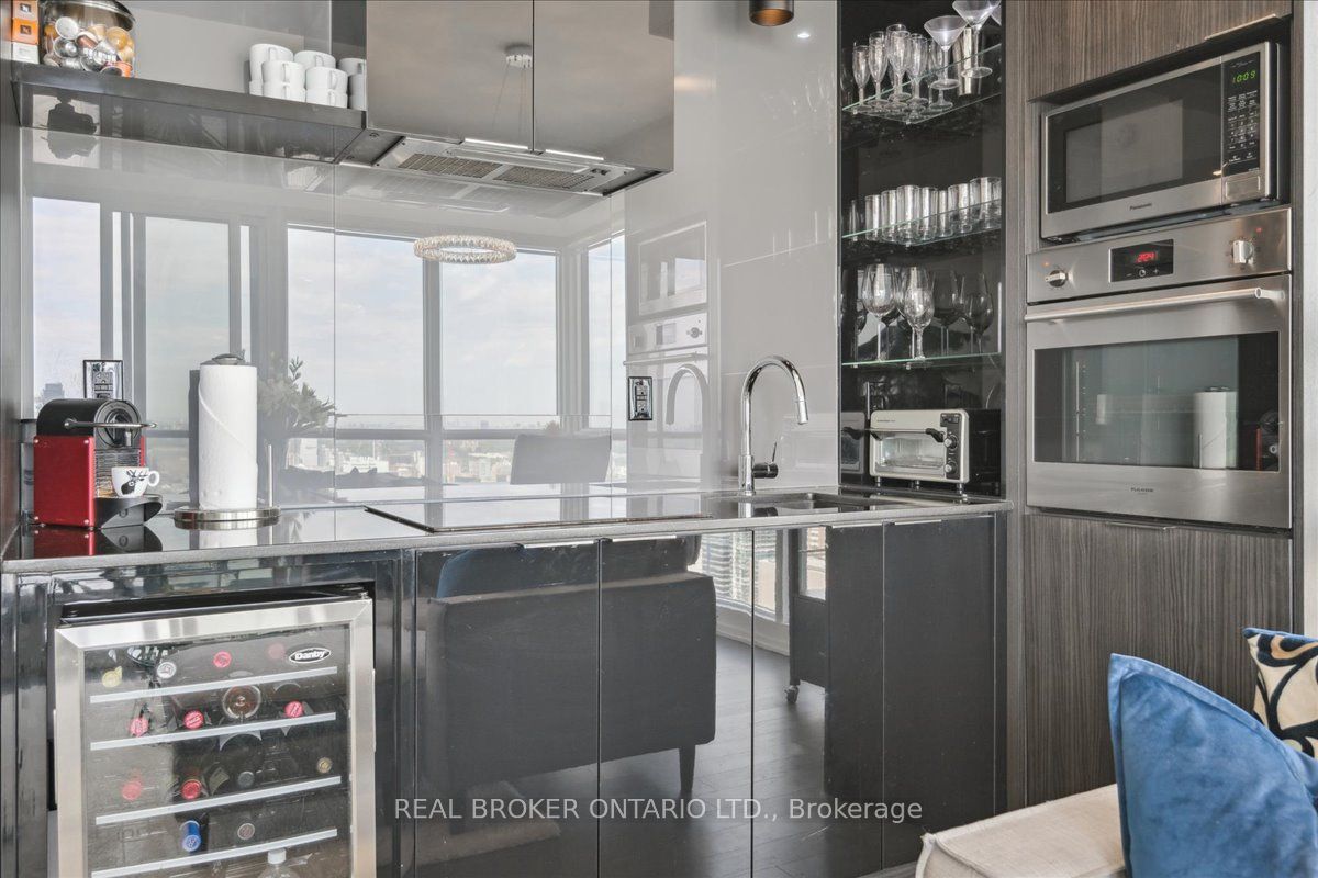 70 Temperance Street, #5215