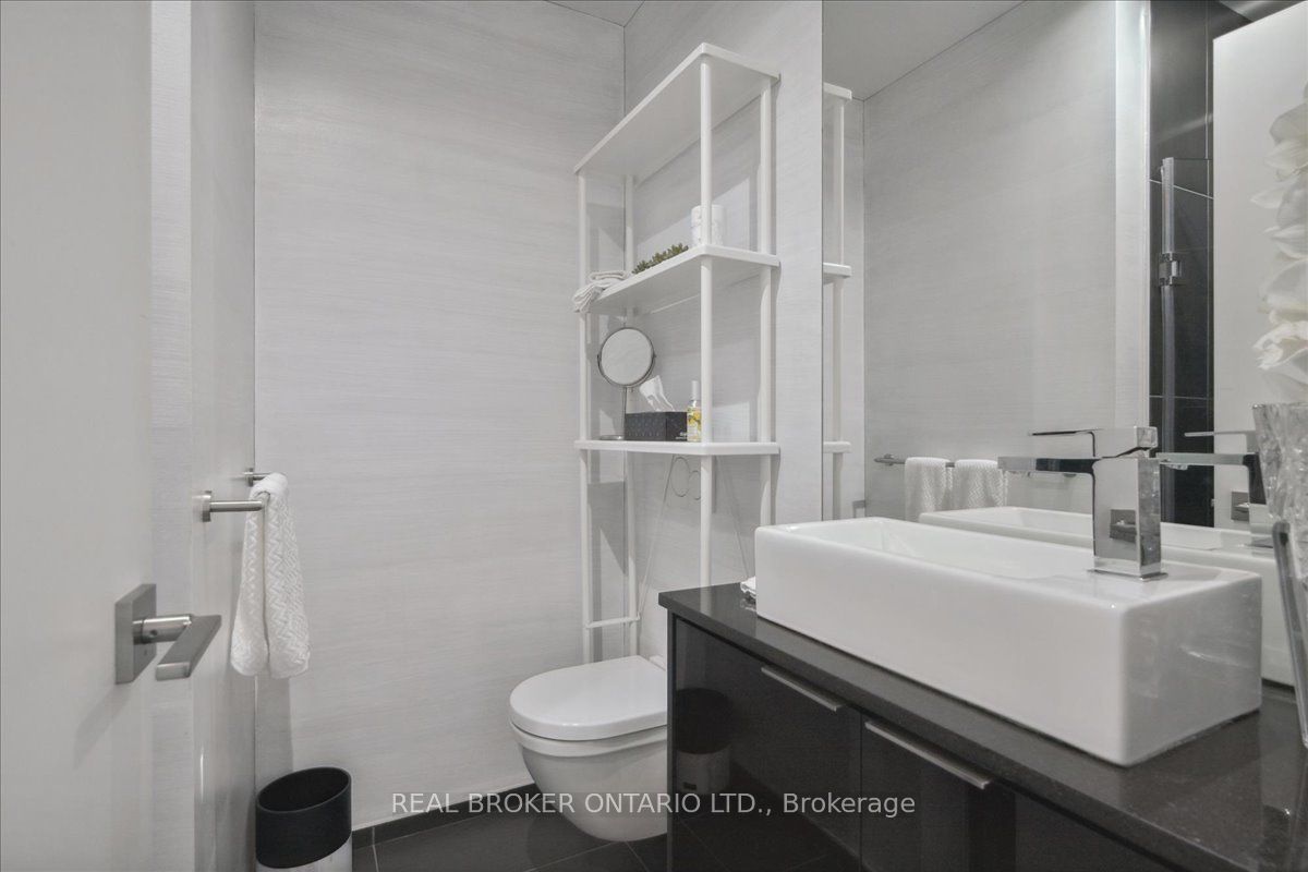 70 Temperance Street, #5215