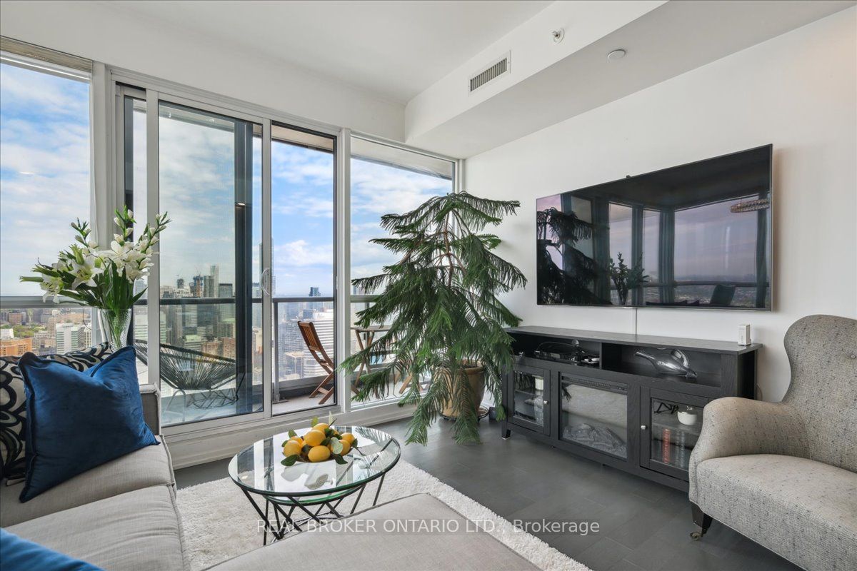 70 Temperance Street, #5215