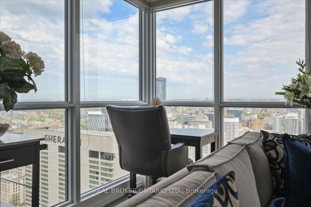 70 Temperance Street, #5215