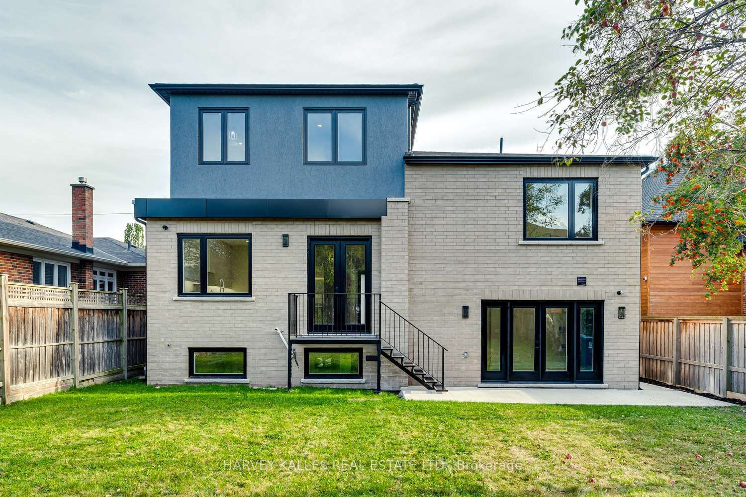 150 Viewmount Avenue