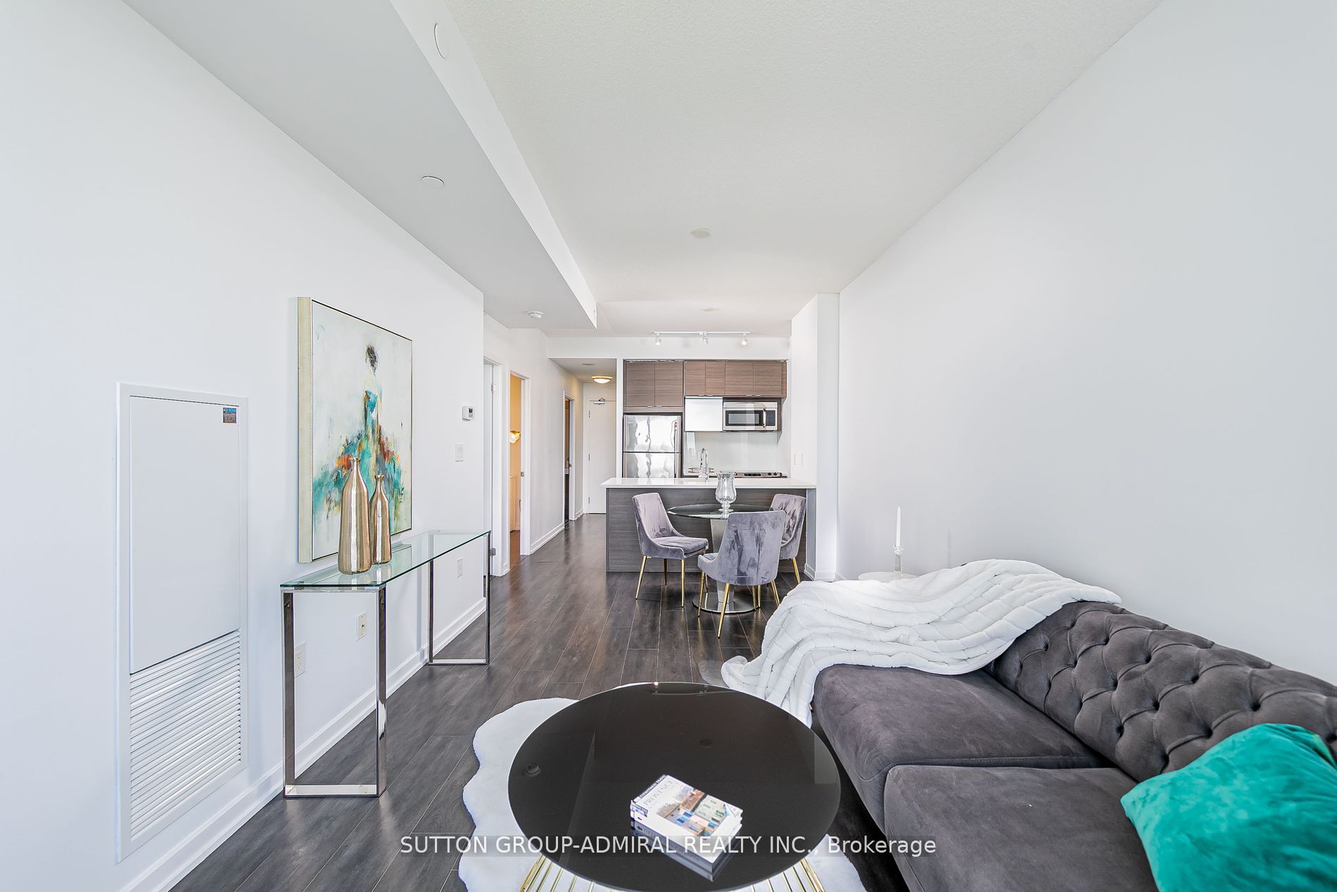 62 Forest Manor Rd, #1610