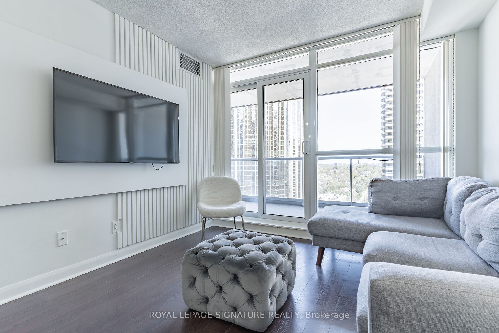 4968 Yonge St, #1708