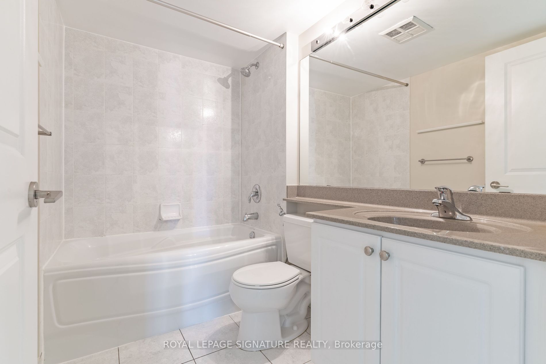 4968 Yonge St, #1708
