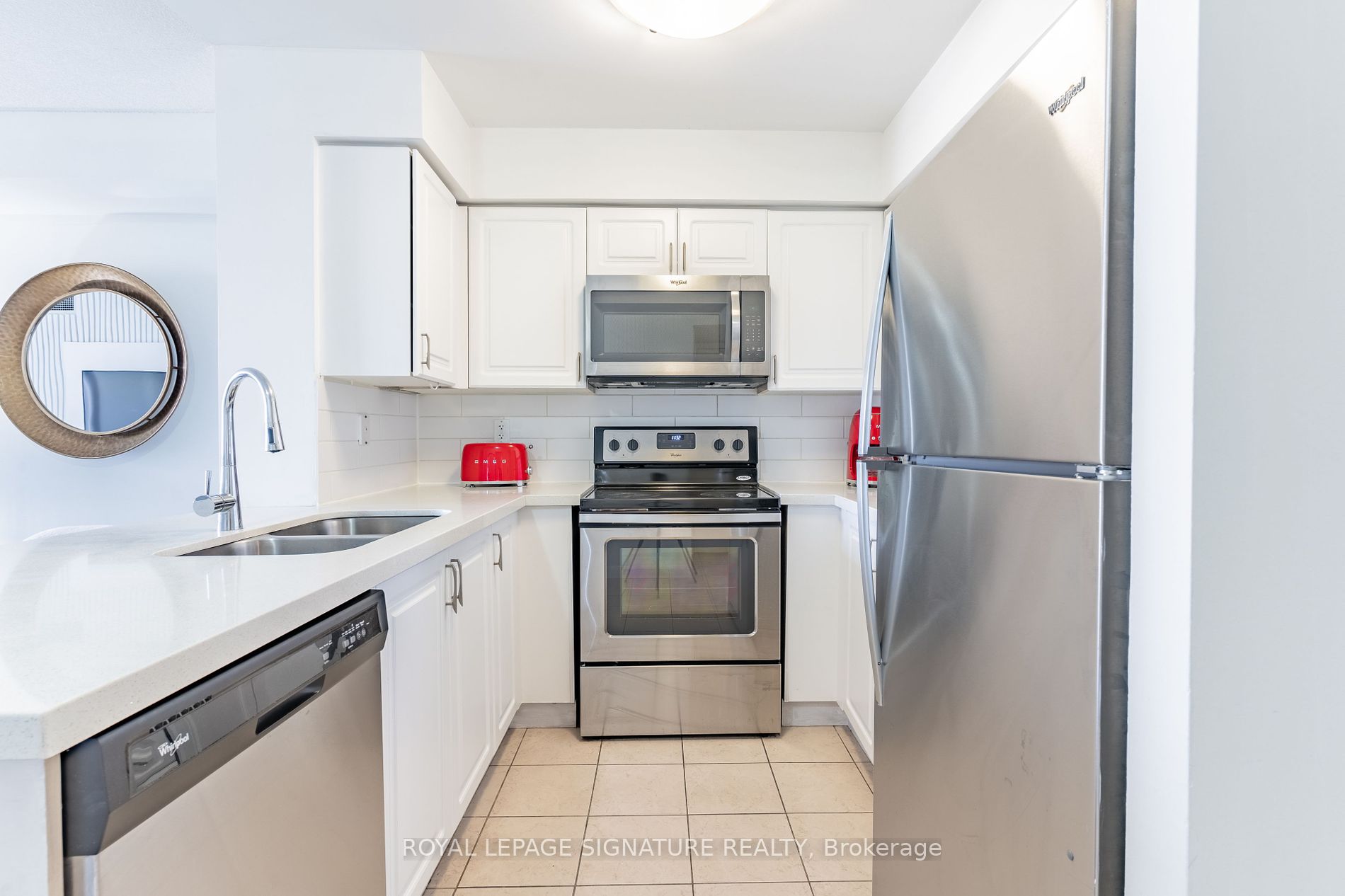 4968 Yonge St, #1708