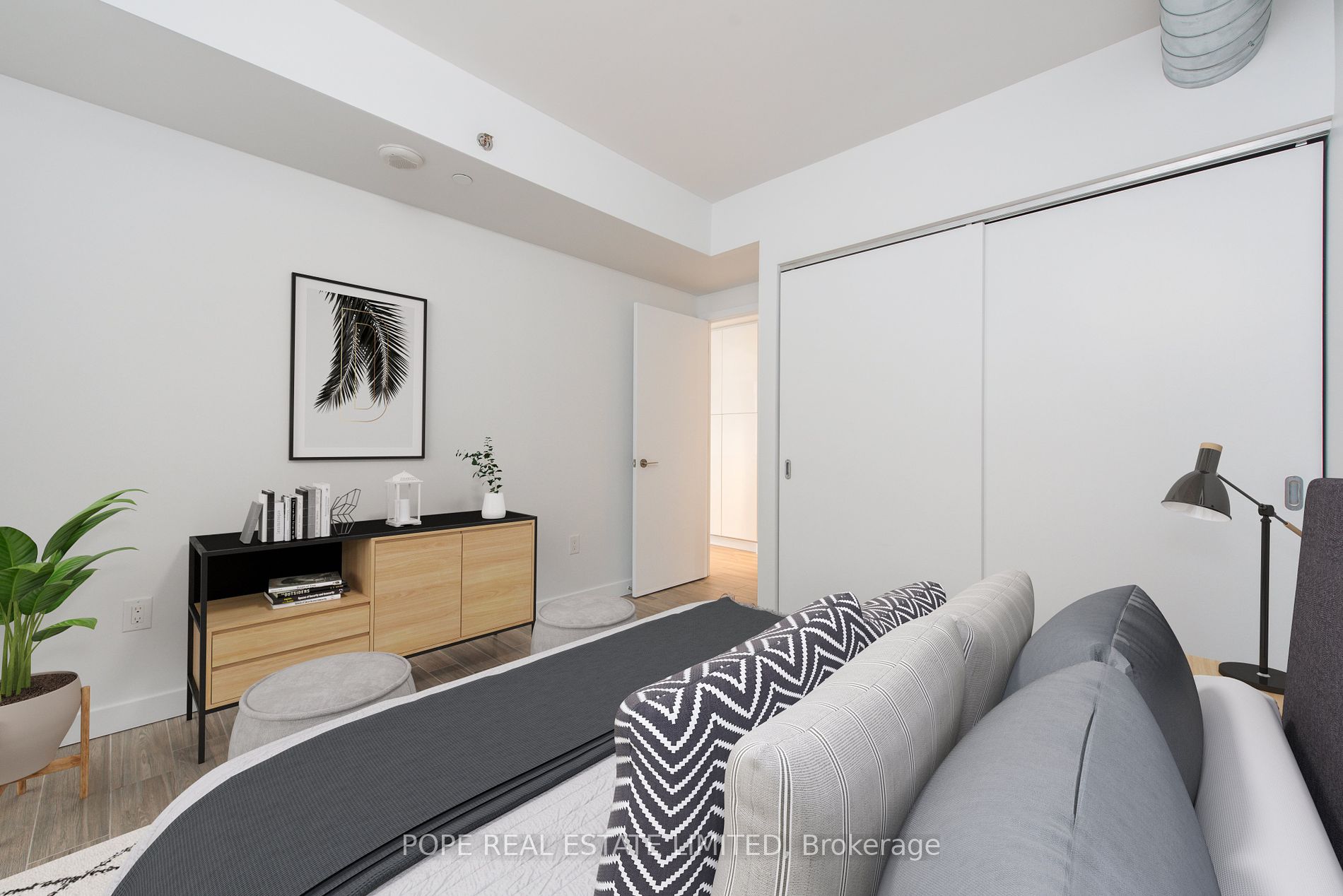 32 Trolley Cres, #1212