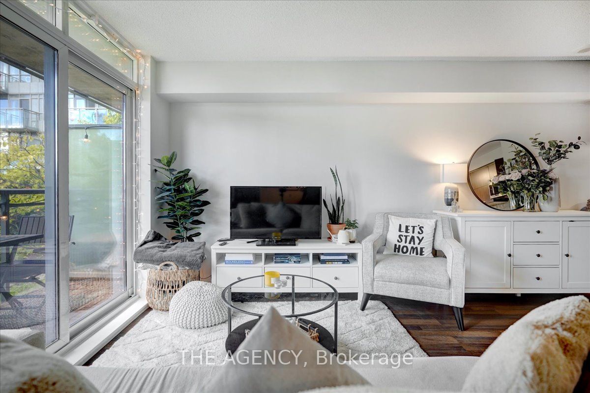 38 Joe Shuster Way, #407