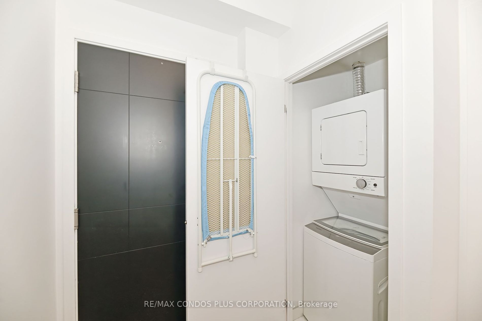 89 Dunfield Avenue, #514