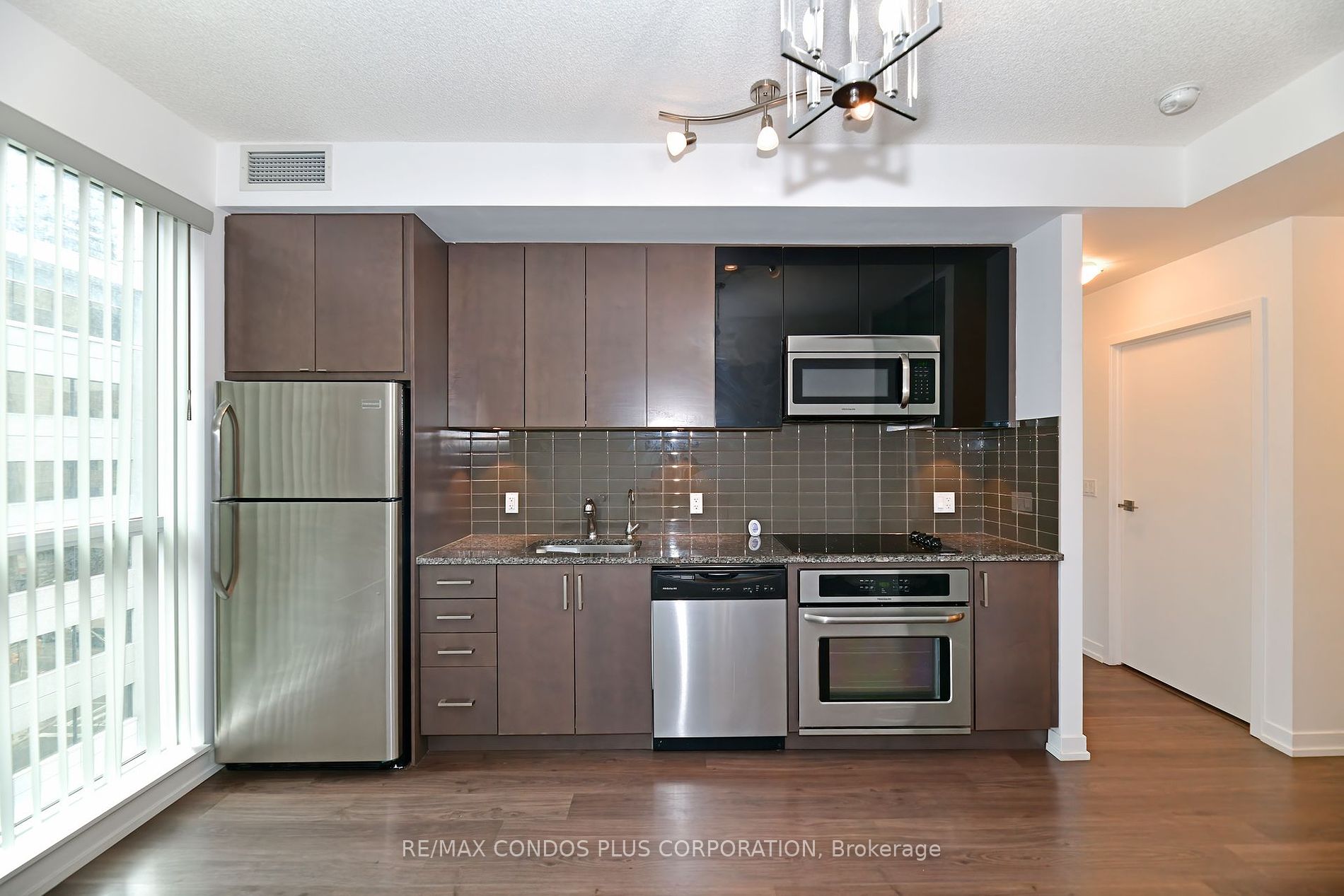 89 Dunfield Avenue, #514