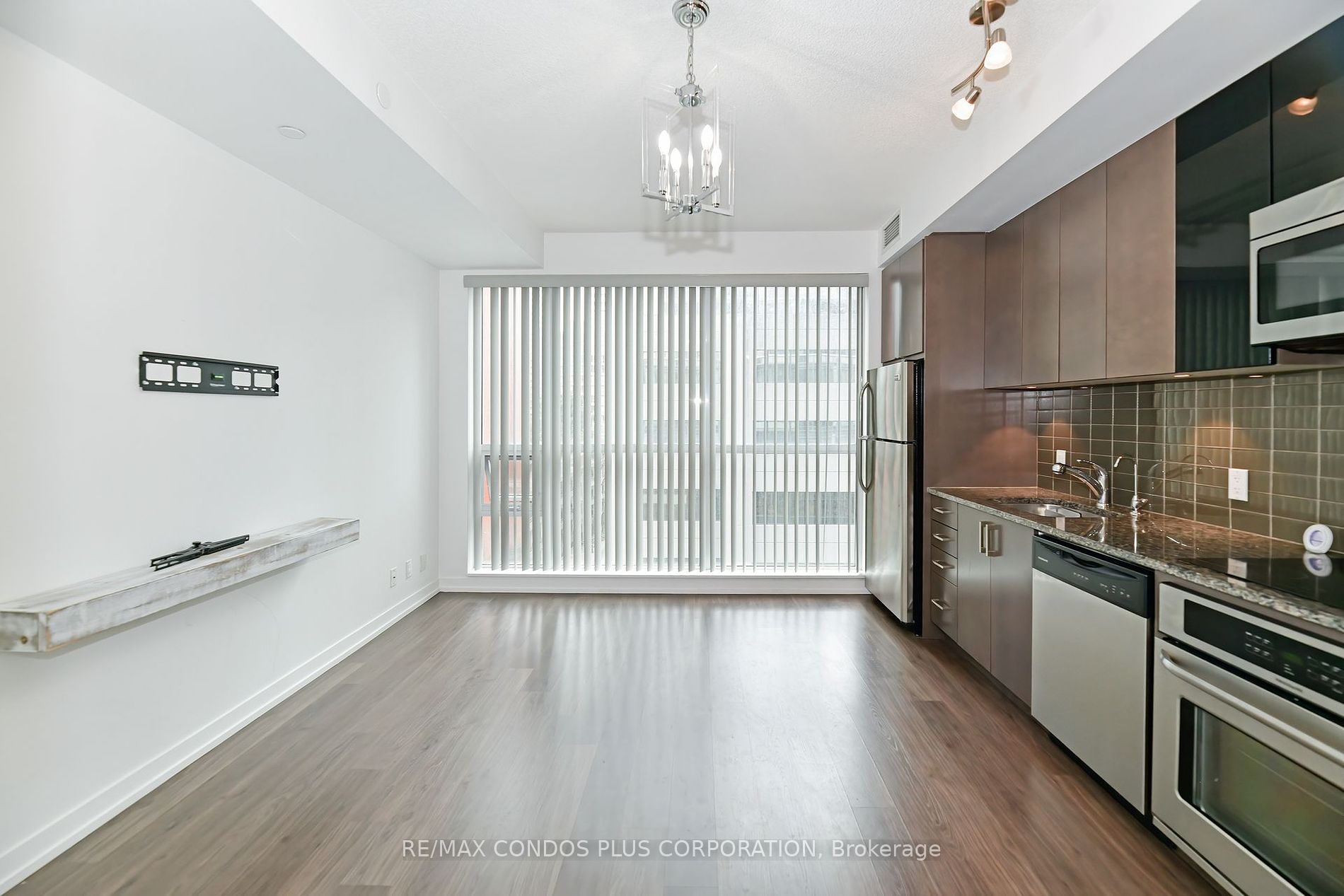 89 Dunfield Avenue, #514