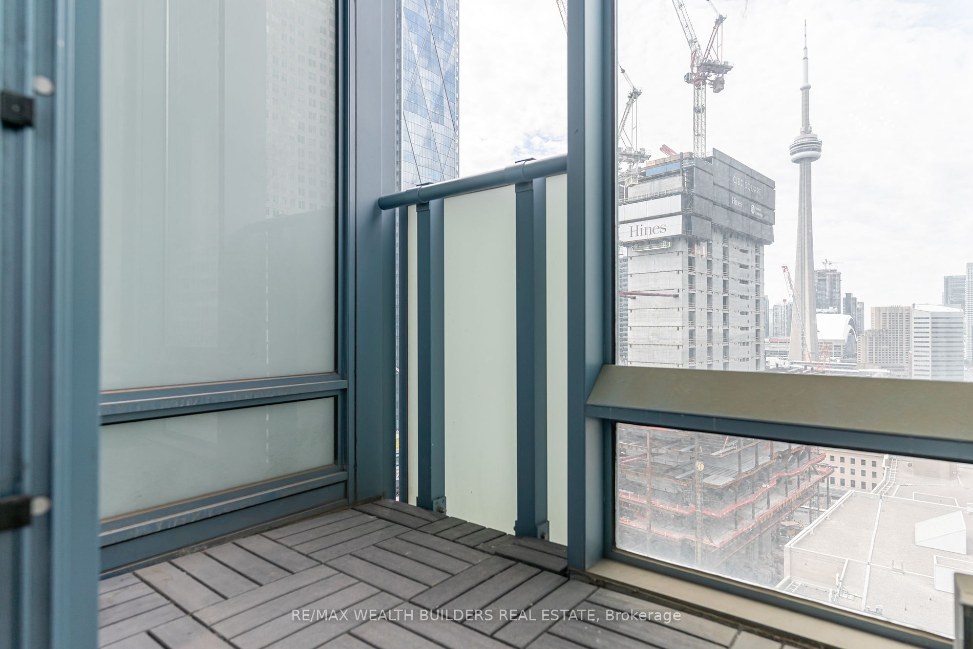8 The Esplanade, #2105